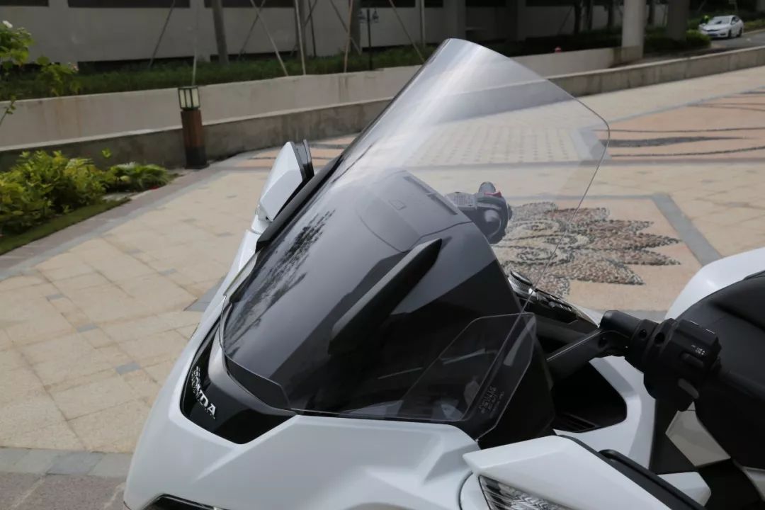 全新本田金翼有几款车型,本田新款大金翼