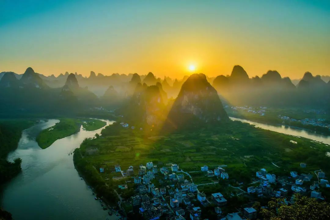 30副家教家风对联：少读书，便是低天分；行刻薄，真乃大糊涂