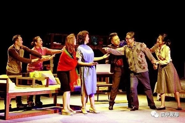 三区建设贡献力量,召开三市建设研讨会