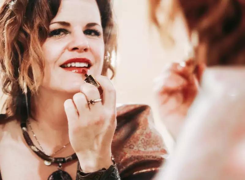 为什么故宫用红松木,故宫口红有啥子元素