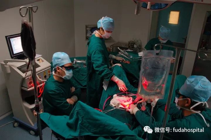 一位马来西亚晚期直肠癌患者重如山的信任