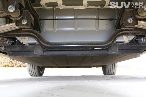 10-15万新能源电动suv推荐,红旗新能源电动suve115价格