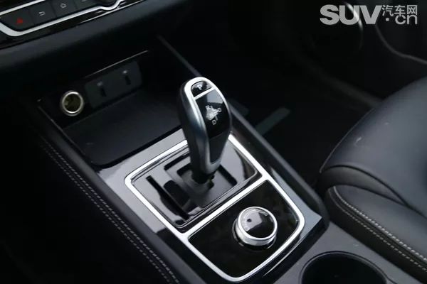 10-15万新能源电动suv推荐,红旗新能源电动suve115价格