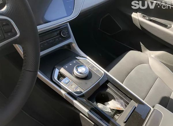 10-15万新能源电动suv推荐,红旗新能源电动suve115价格