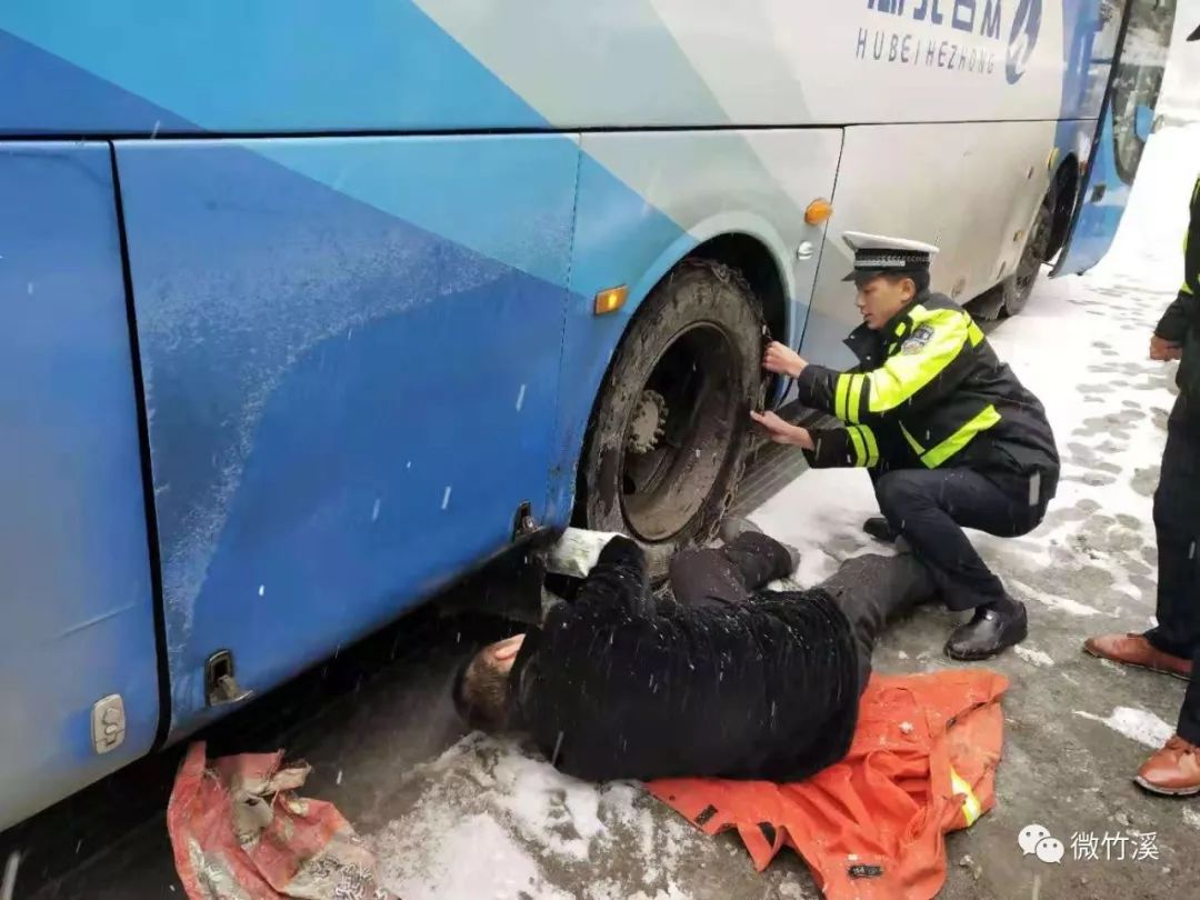 不是三九，胜似三九，小微提醒你千万别“滑冰”！