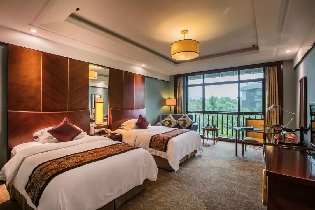 迪拜七星帆船酒店8000一晚,迪拜七星帆船酒店9000一晚