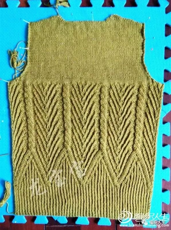 简单的儿童圆肩提花毛衣图解,儿童棒针插肩套头毛衣教程