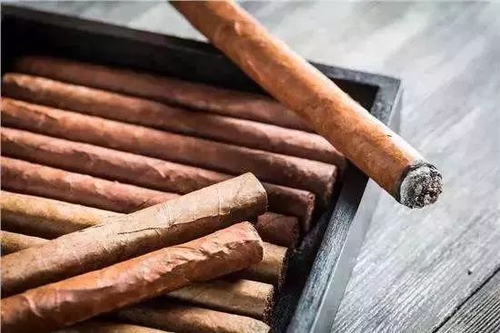 要过年了回家要带什么,要过年了去广东