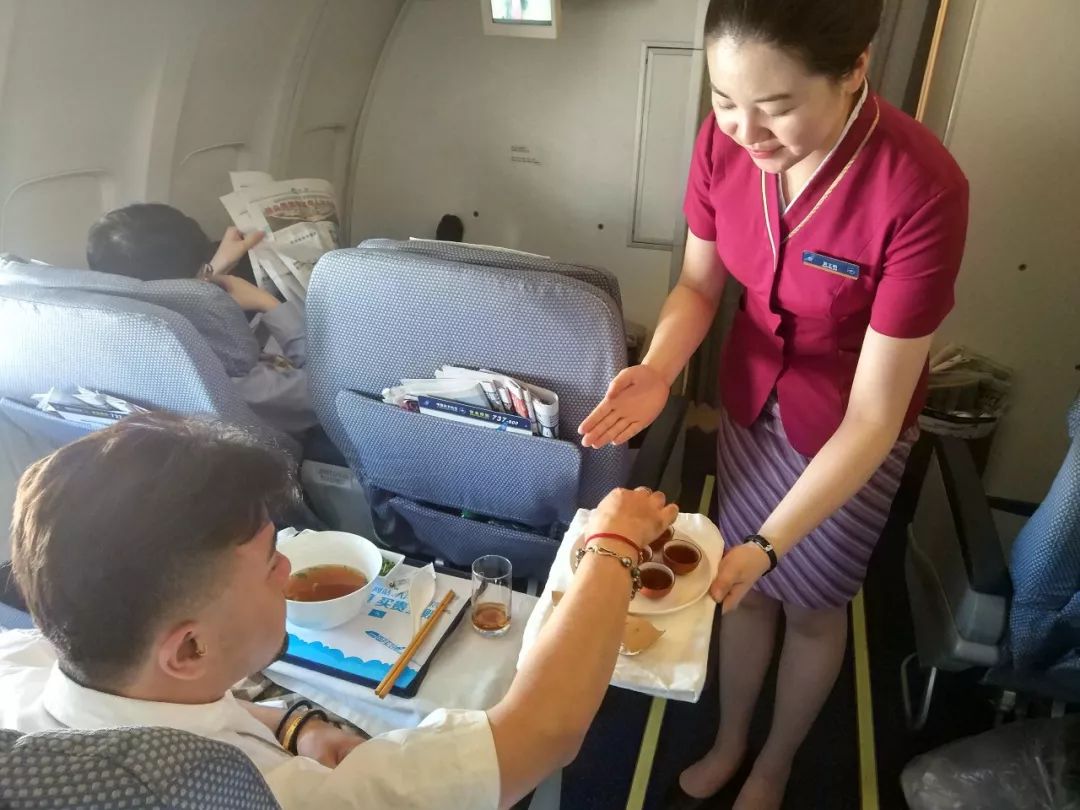 潮汕人一天喝茶量,喜欢喝茶的潮汕人