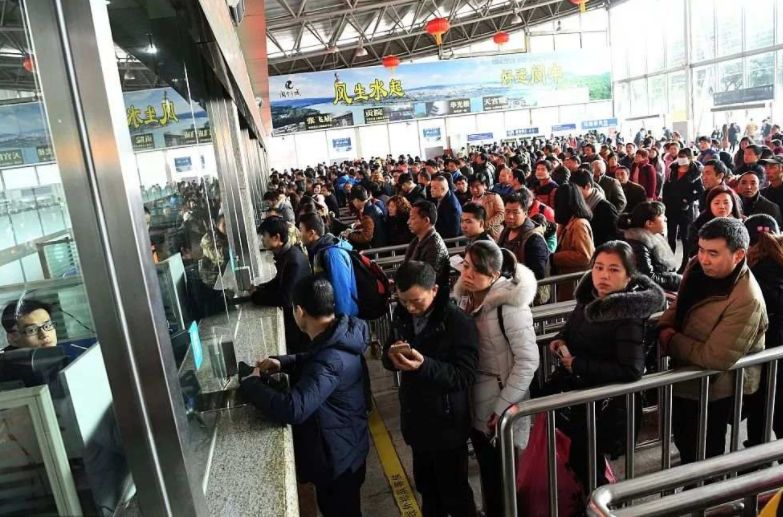 大家抢春运火车票有什么诀窍吗,春运开始抢票时间