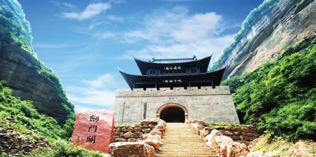 魅力中国城是为了什么,魅力中国城广元视频