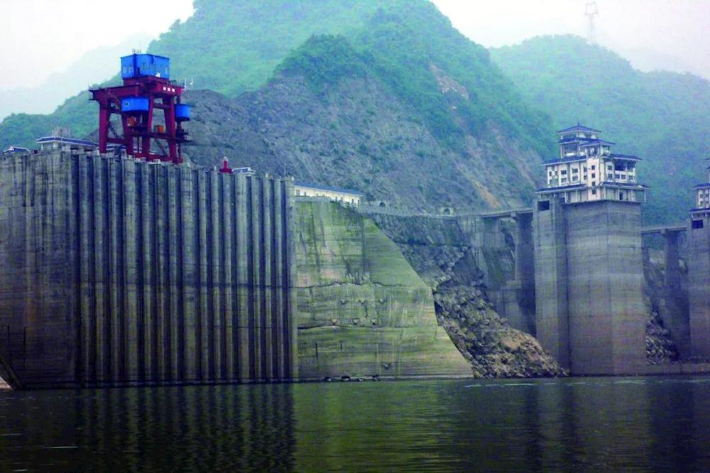 改革开放四十年之前的四川,改革开放初期的四川探索