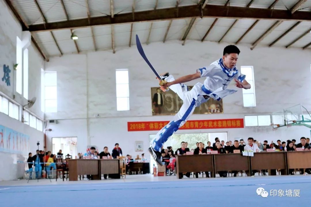 足球里面的最佳射手,足球最佳射手获奖