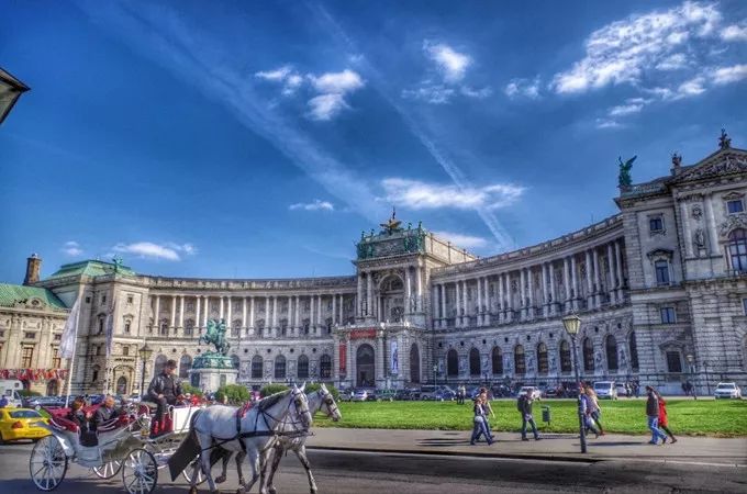 「旅游」12月26日发！459欧/人起！东欧（捷斯匈奥德法）六国九日一次玩转多个欧洲圣诞集市