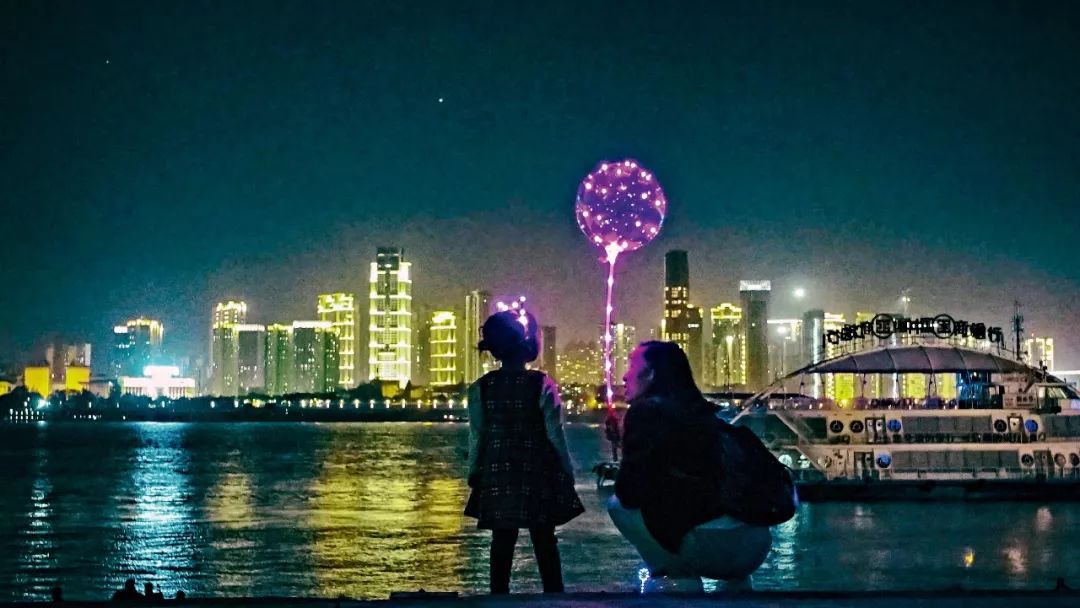 住在鄂城环境最好的小区,家住湖北日语