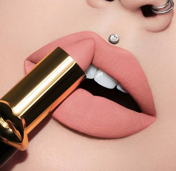 zara豆沙色口红 (zara新款口红黄皮)