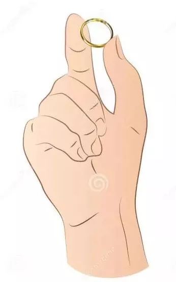 案例｜外形毫无破绽、提供购物发票、急用钱低价出手，这样的戒指你敢要吗？