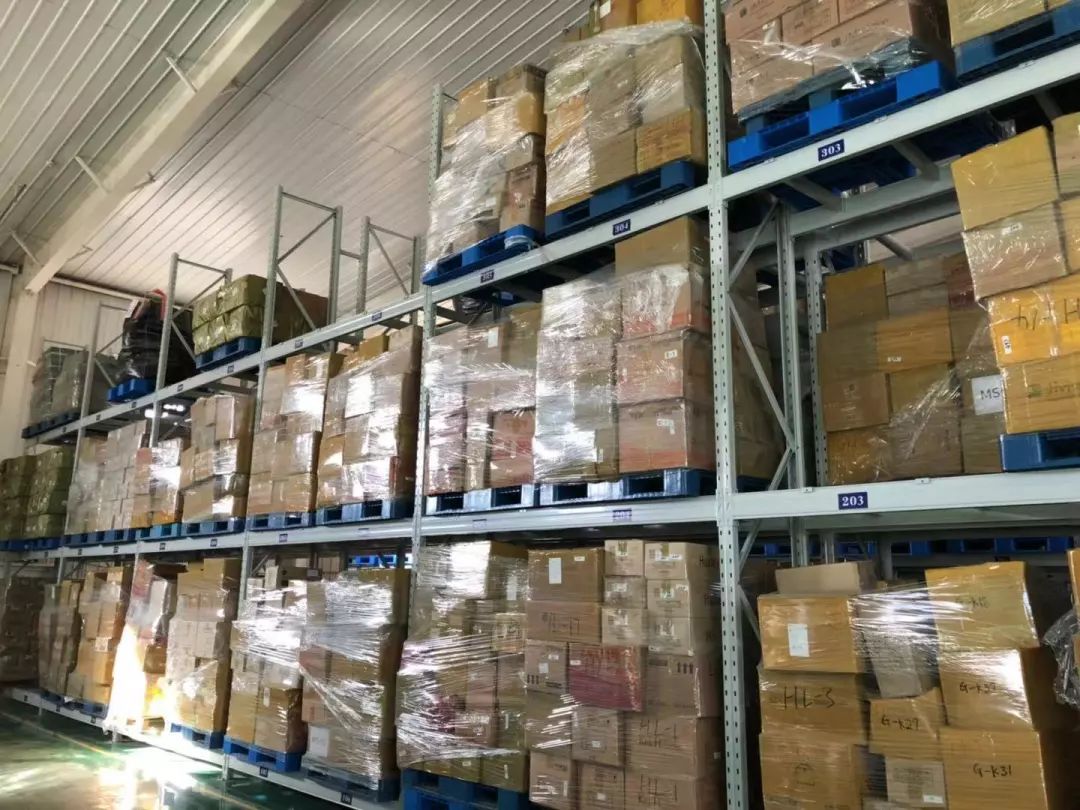 31万件走私代购韩国化妆品被截获,代购化妆品涉案800万怎么判刑