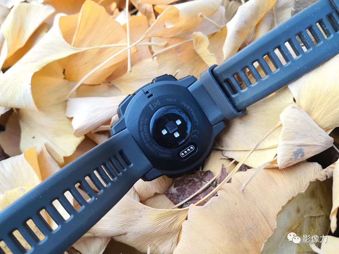 佳明手表instinct测评 (佳明手表推荐功能不需要太复杂)