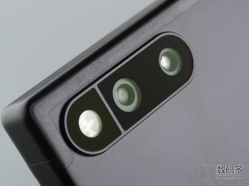 雷蛇手机二代吃鸡画质修改,雷蛇手机拍照超广角