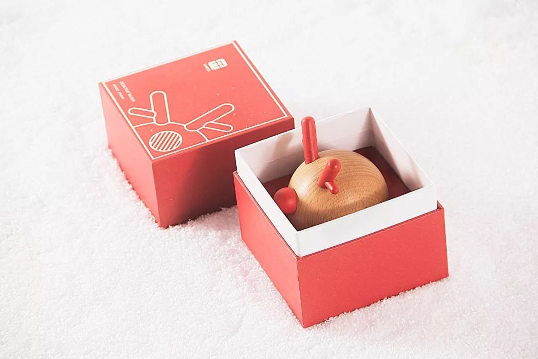 拼团丨让一让，圣诞鹿来了！