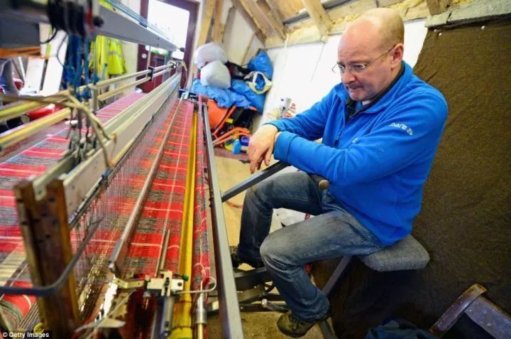 生活又有两把刷子,生活只需要刷子