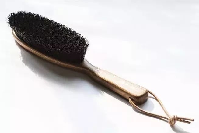 生活又有两把刷子,生活只需要刷子