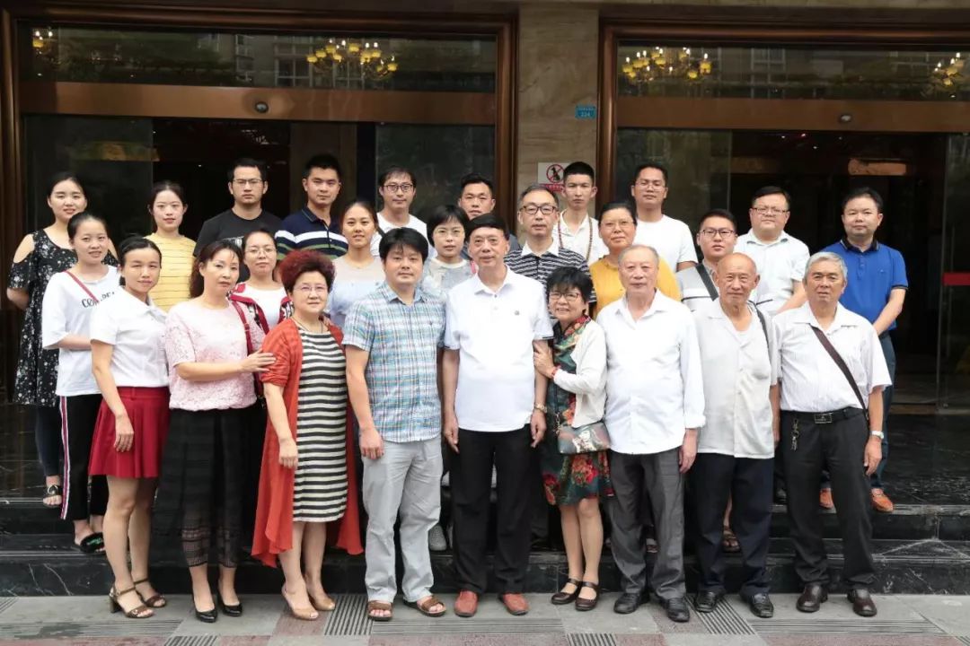 改革开放40年戏曲名人专访,改革开放40年风云人物专访