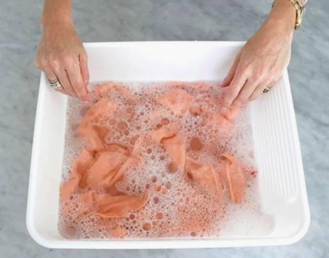 毛衣起球不要扔教你一招去除毛球,毛衣起球可以刮掉么