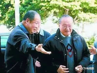 缅怀二月河先生的诗句,怀念二月河原唱