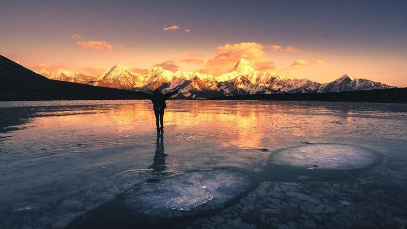 藏地秘境，贡嘎雪山之冷噶措自驾*行游**迹