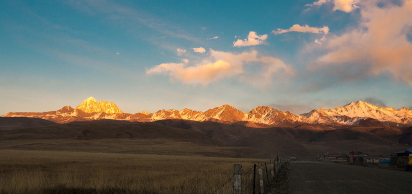 藏地秘境,贡嘎雪山之冷噶措自驾*行游**迹