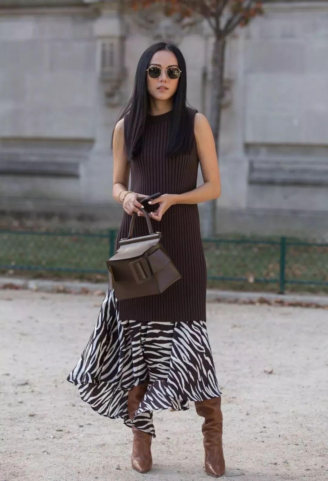 林徽因百褶裙,漆皮靴