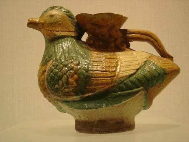 精美的辽三彩,品级最高的辽三彩