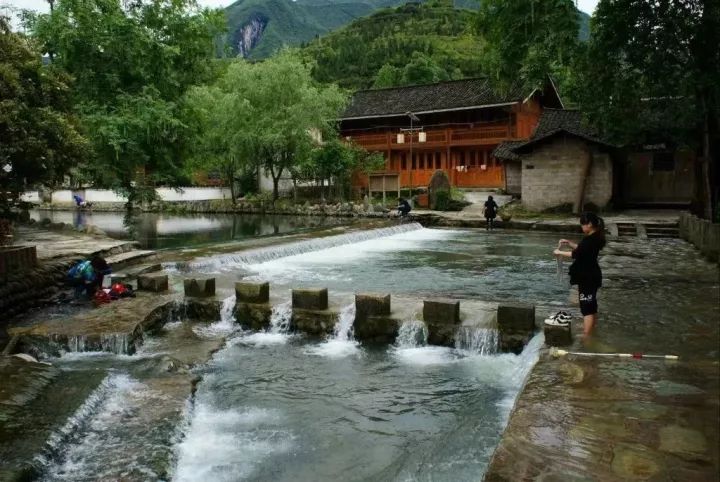 贵州少数民族村寨有哪些旅游景点,贵州哪里有少数民族旅游的地方