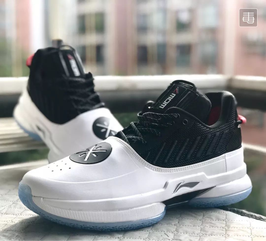 最近很火的鞋子aj1,晒鞋aj