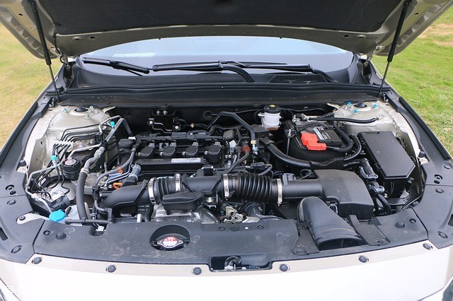 凯美瑞和本田inspire哪个好,新款凯美瑞深度评测