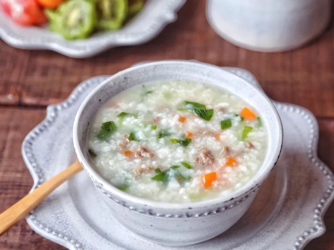 从少被关注到万店增长，粥品类凭啥吸引餐饮创业者扎入其中？