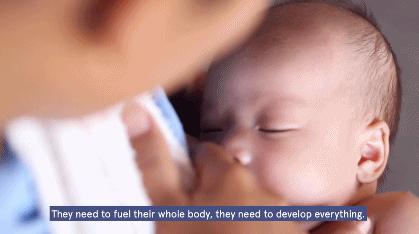 她一出生就是网红！从400名对手中脱颖而出，被千亿大佬选中！据说全世界的孩子都离不开她！