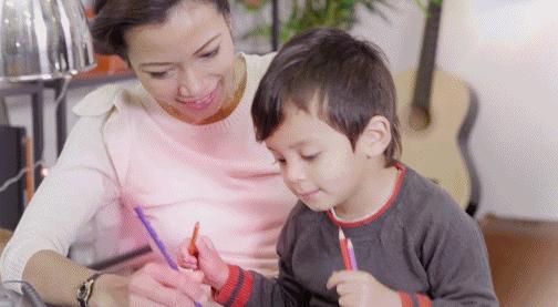 她一出生就是网红！从400名对手中脱颖而出，被千亿大佬选中！据说全世界的孩子都离不开她！