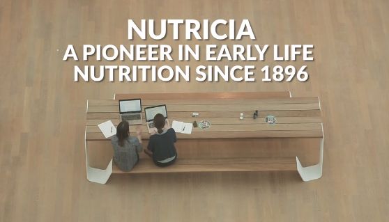 她一出生就是网红！从400名对手中脱颖而出，被千亿大佬选中！据说全世界的孩子都离不开她！