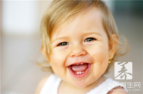 儿童排出分泌物怎么回事,小孩有少量分泌物正常吗