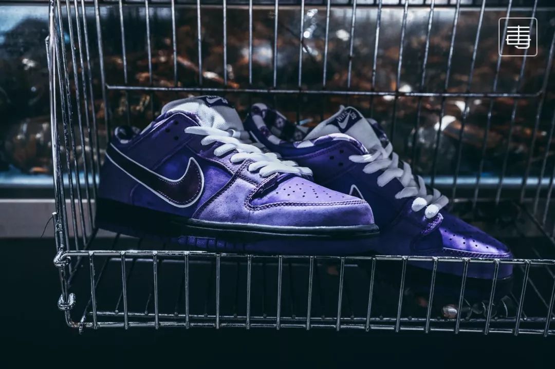 nikeblazer橙蓝渐变上脚,nikeblazer最好看的鞋