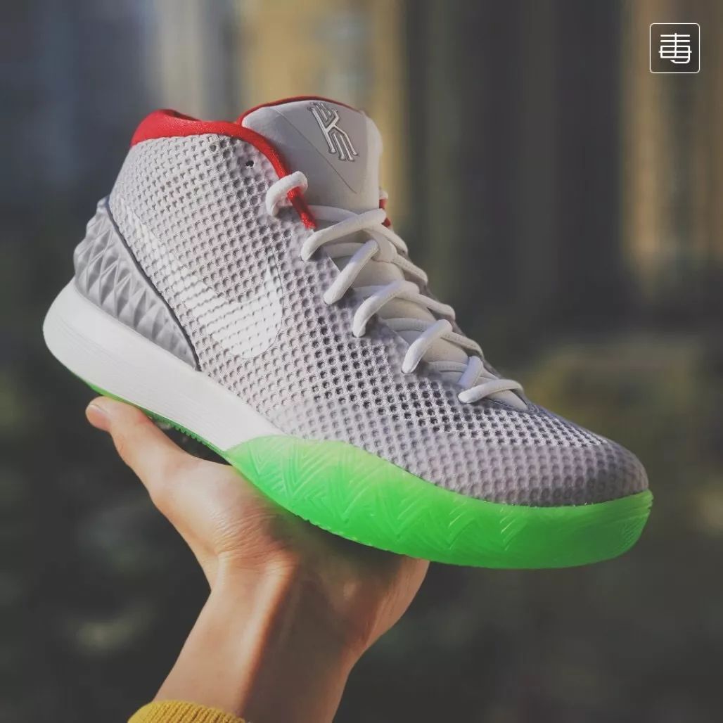 nikeblazer橙蓝渐变上脚,nikeblazer最好看的鞋