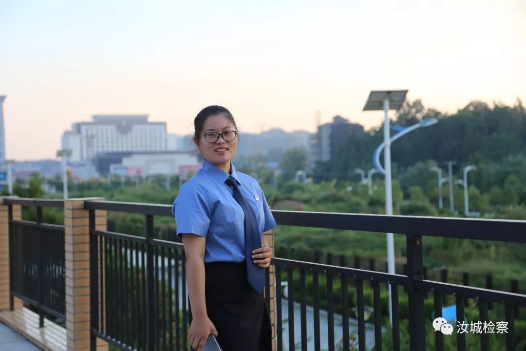 不负芳华不负卿,不负韶华读书感悟