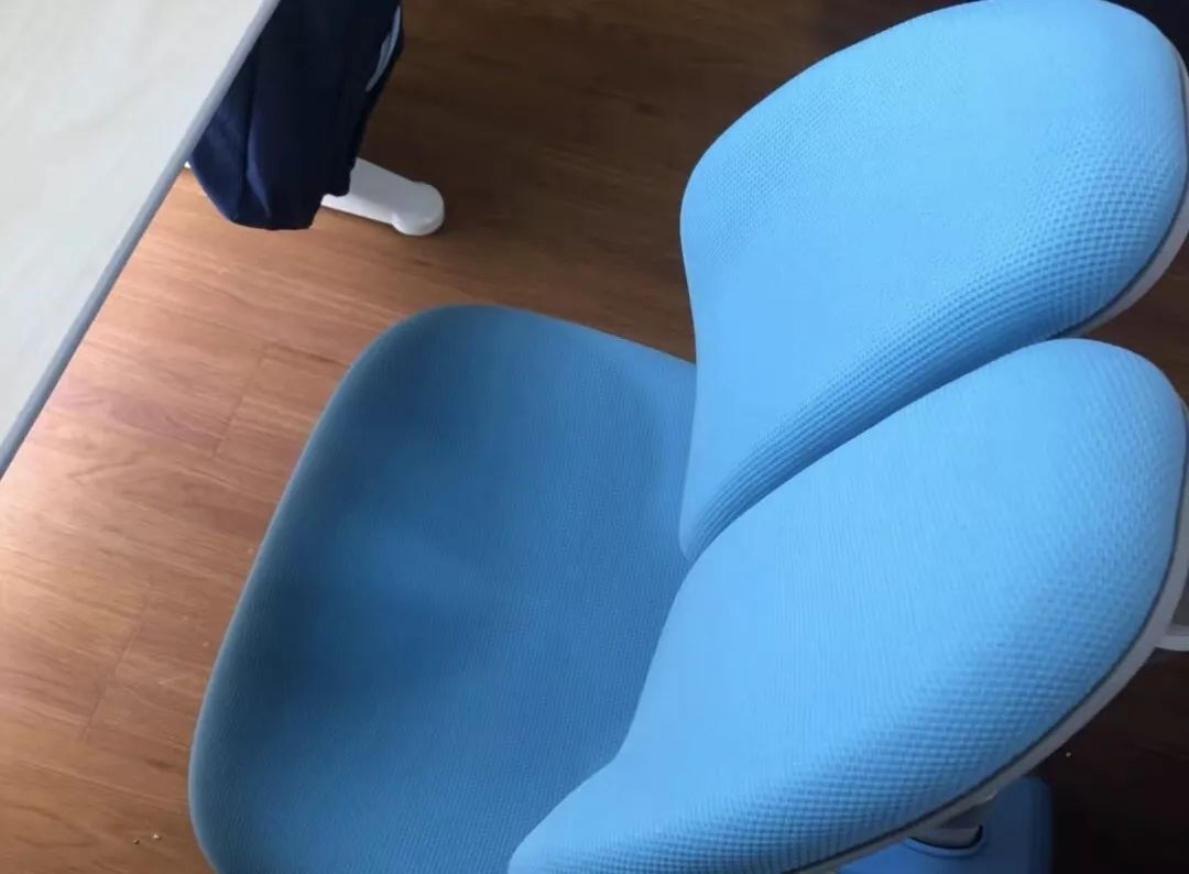 该不该买学习桌,买学习桌怎么买比较划算