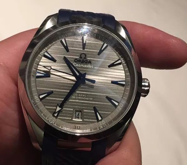 百达翡丽买表有门槛吗,2022年百达翡丽正装表30万以内