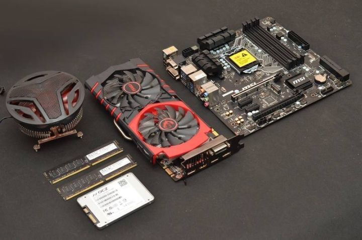 铅锤哥：装完新机，开机没反应怎么办？