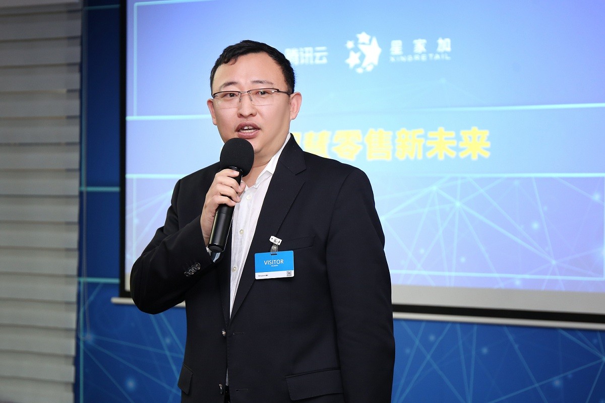 挖人、圈钱、兼并，社区团购是又一场泡沫吗？