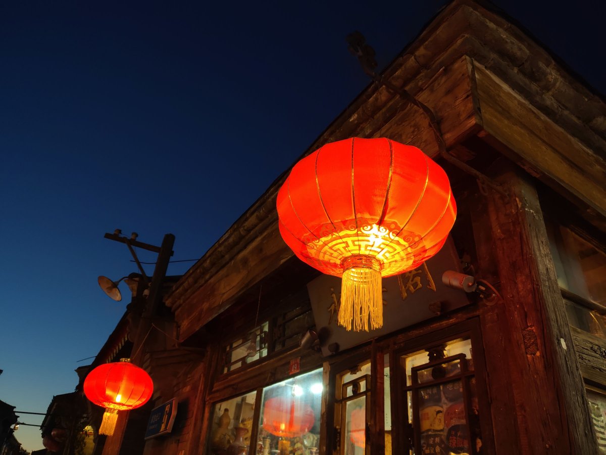 坚果r1smartisanos8.0,锤子手机坚果r1后摄像头